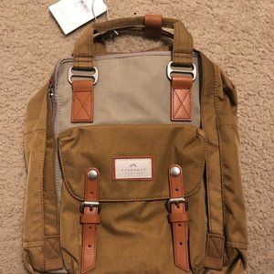NWT Doughnut Backpack Macaroon Beige x Khaki